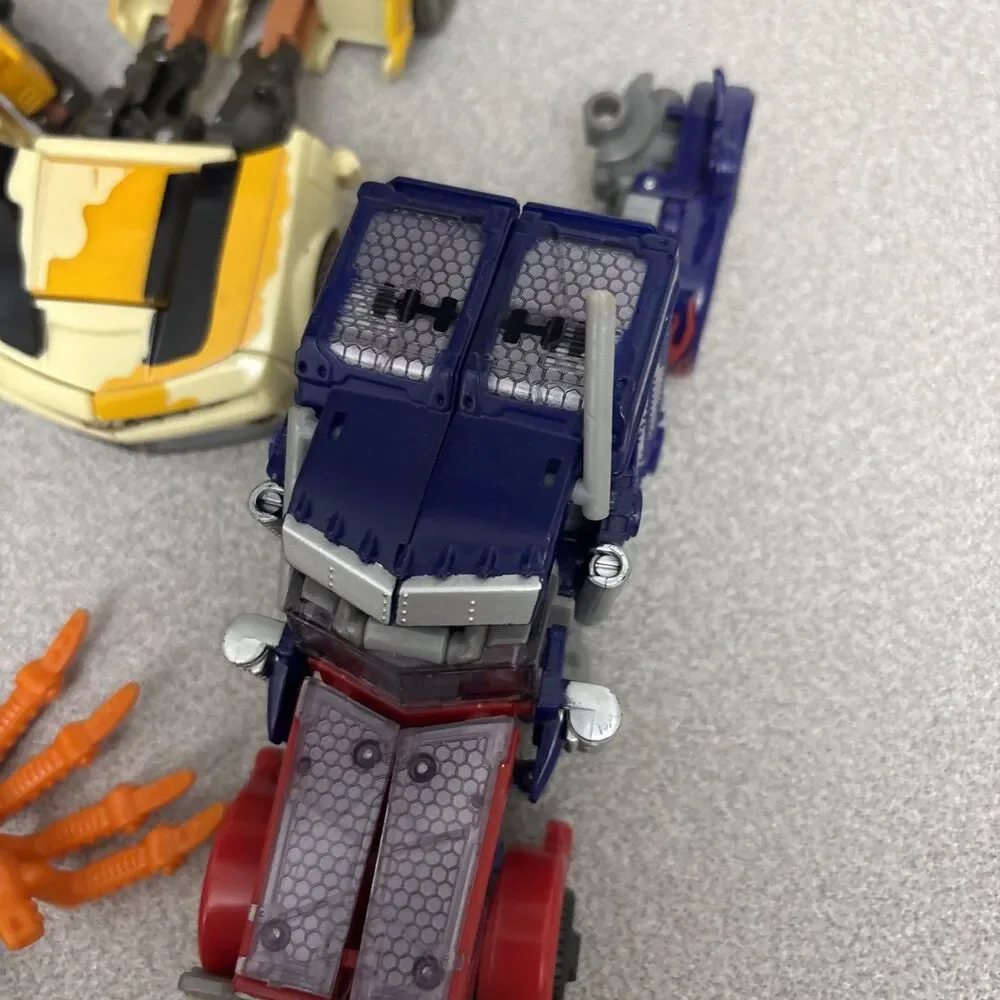 Transformers Lot of Incomplete Figures For Parts Pieces - As Is lot